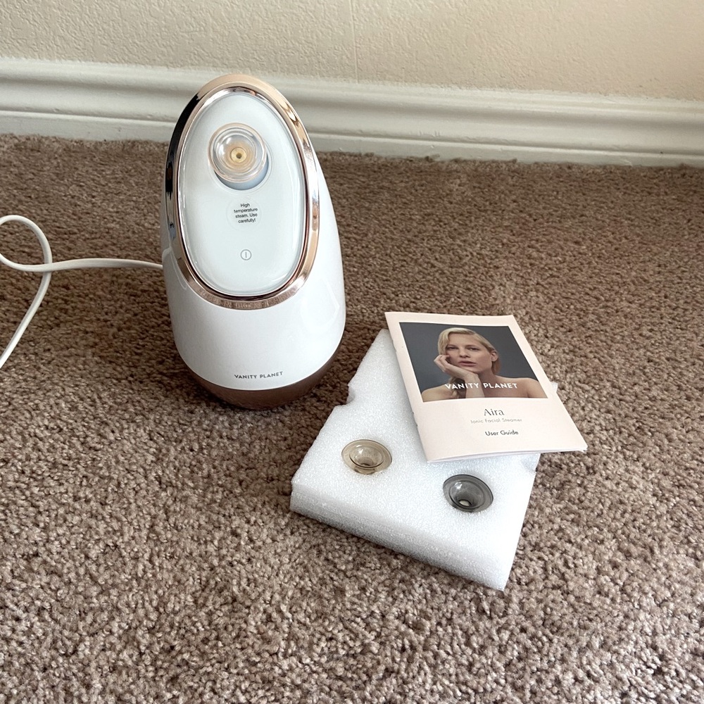 Rose Gold Aira Vanity Planet Ionic Facial Steamer